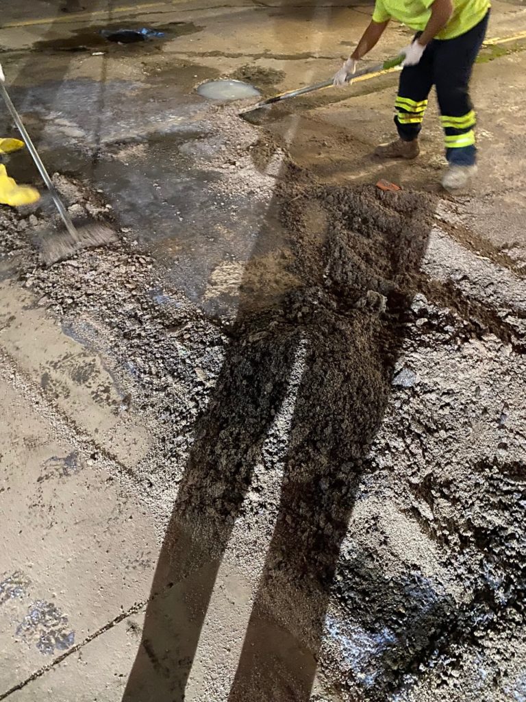 chemical waste disposal near me, hazardous waste disposal, emergency spills cleanup, cleanup of emergency spills 