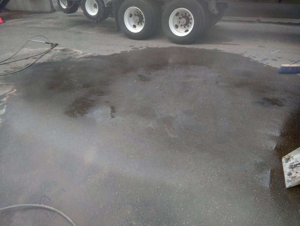 clean up for gasoline or diesel fuel spill